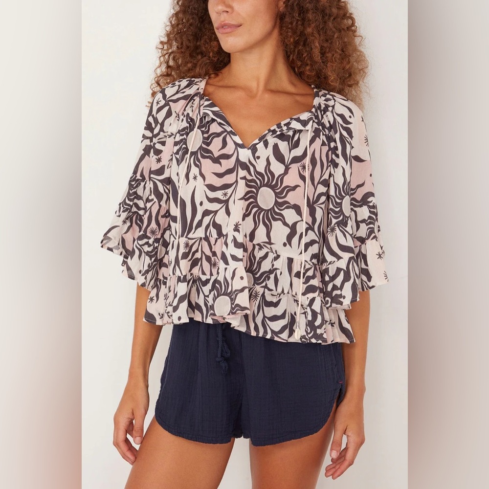 XiRENA Pink and Black Printed Ruffle Blouse